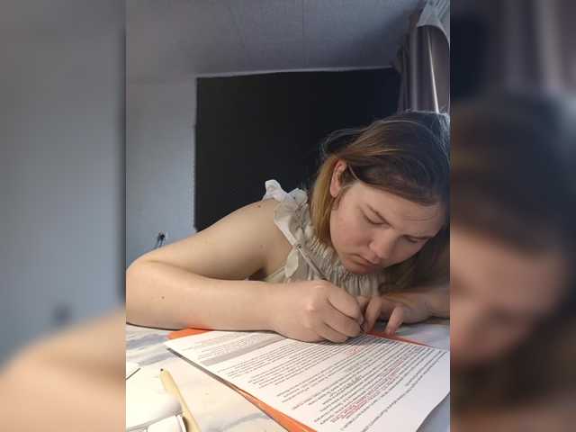 Mariicka's BongaCams show and profile