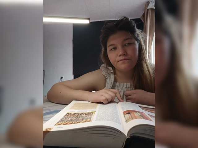 Mariicka's BongaCams show and profile