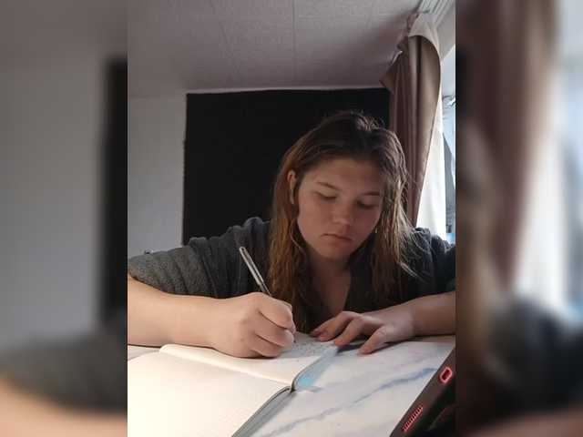 Mariicka's BongaCams show and profile