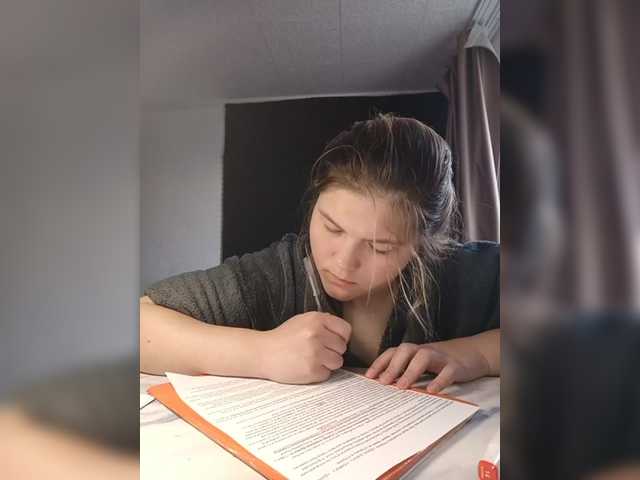 Mariicka's BongaCams show and profile