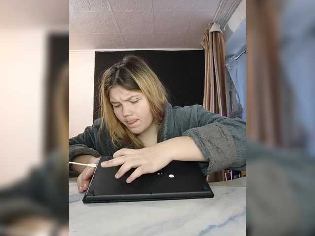 Mariicka's BongaCams show and profile