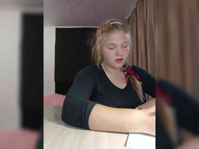 Mariicka Live Webcam on BongaCams
