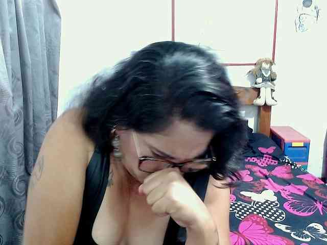 Mistresskloe webcam