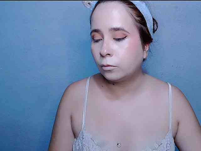 Maxlayla webcam
