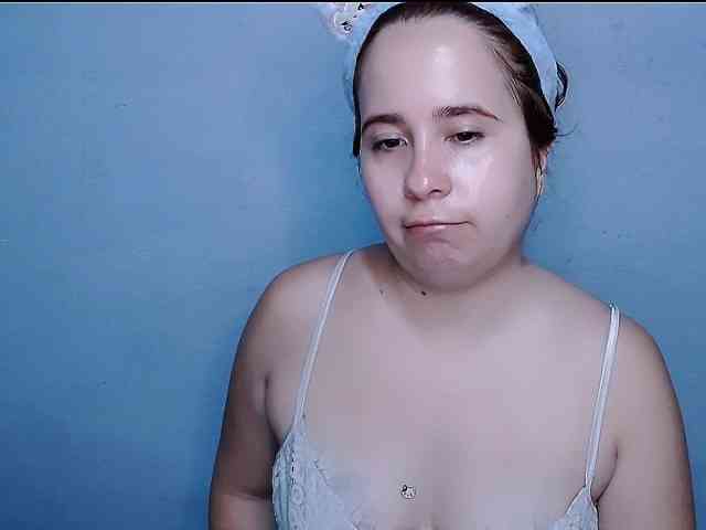 Maxlayla webcam