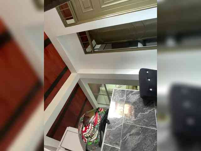 EliJass webcam