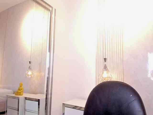 Luisa-Martinez webcam