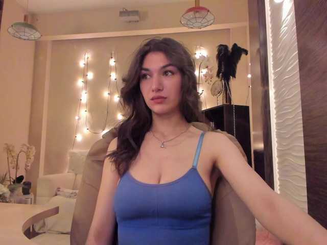 MonikaBa's BongaCams show and profile