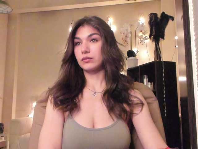 MonikaBa's BongaCams show and profile