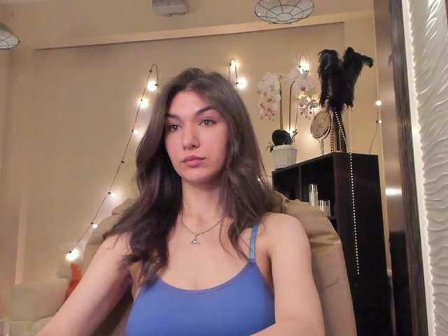 MonikaBa's BongaCams show and profile