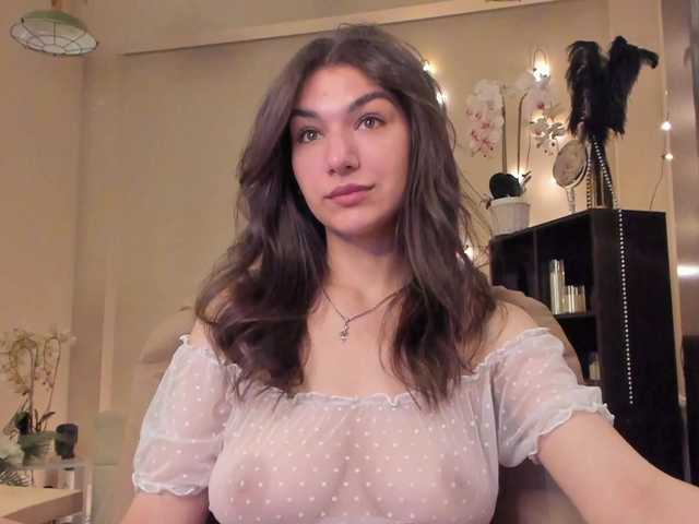 MonikaBa's BongaCams show and profile