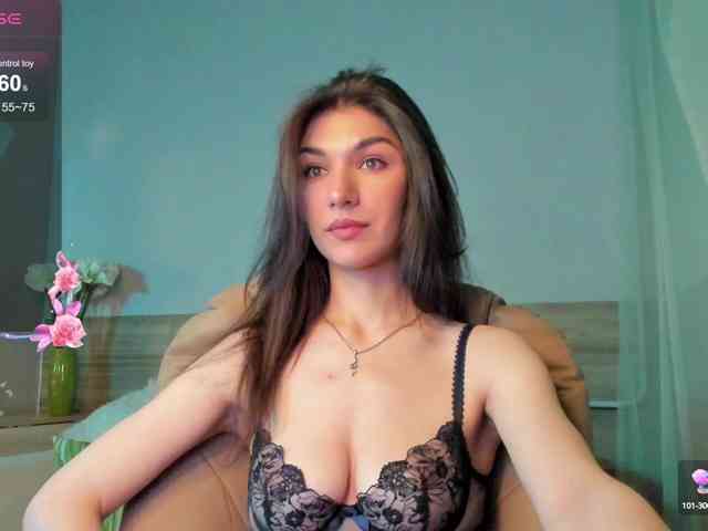 amateur nude online MonikaBa