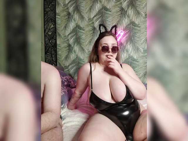 Preview of red-rooms