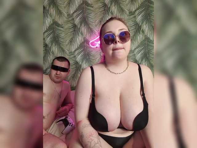 Red-rooms's BongaCams profile