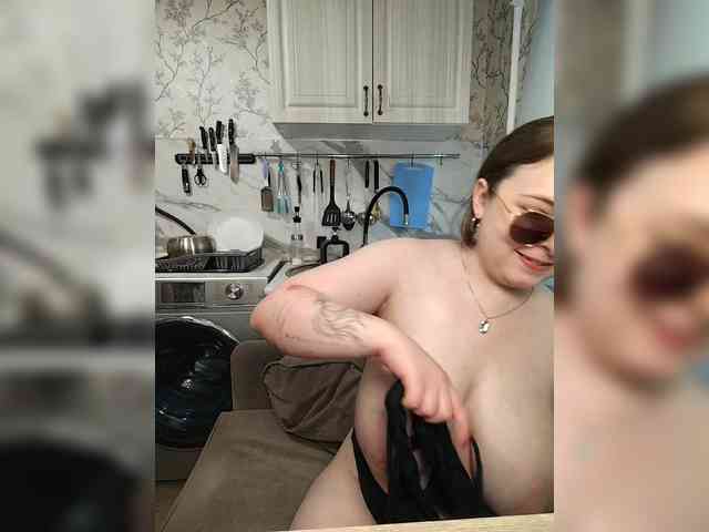 real webcam show Red-rooms
