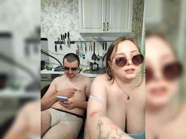 free online chatroom Red-rooms