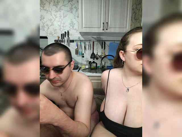 Red-rooms webcam