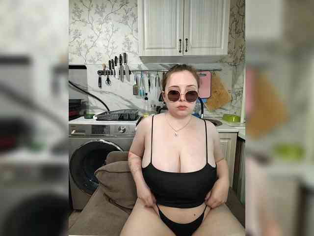Red-rooms webcam