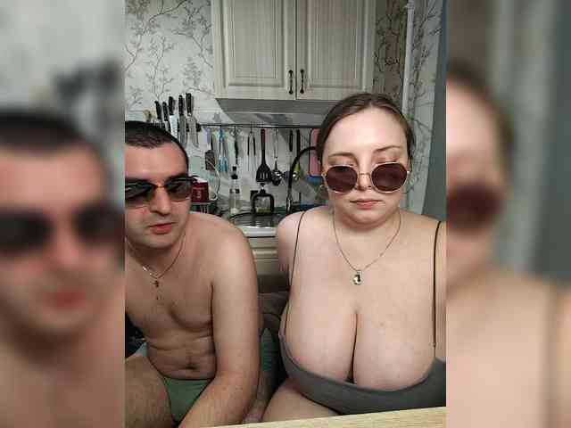 Red-rooms webcam