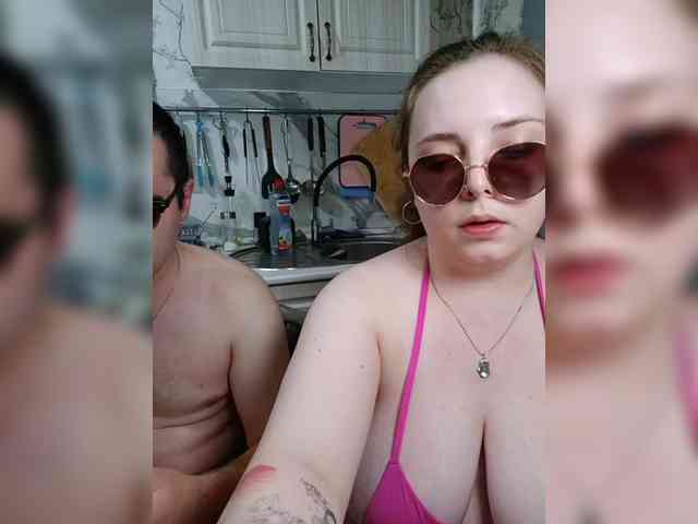 nude amateur chat Red-rooms