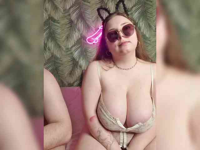 online webcam show Red-rooms