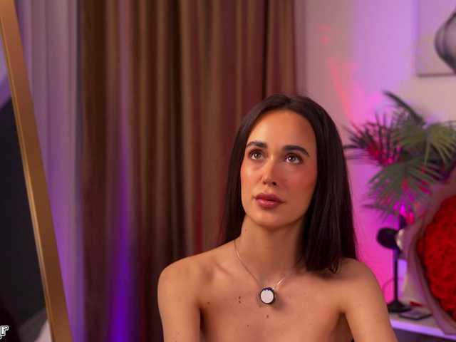 Lexi-Reed's BongaCams show and profile