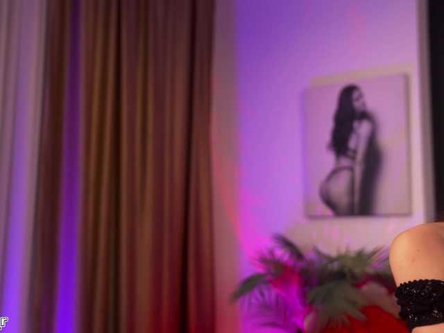 Lexi-Reed's BongaCams show and profile