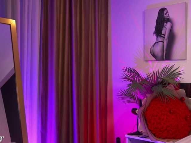 Lexi-Reed's BongaCams show and profile