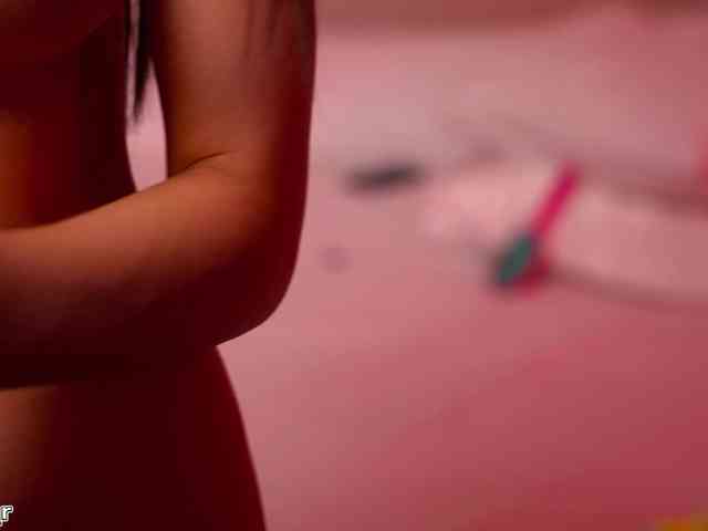 Lexi-Reed webcam