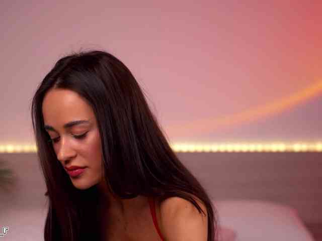 Lexi-Reed webcam