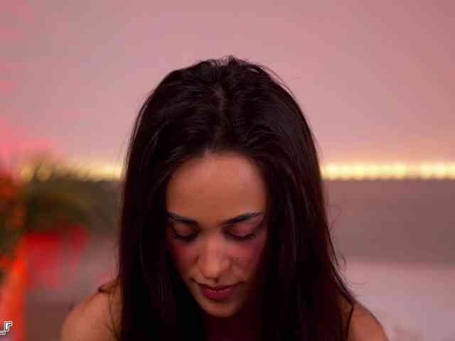 Lexi-Reed webcam