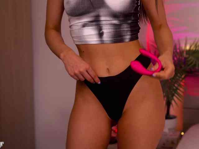 Lexi-Reed webcam