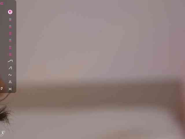 Lexi-Reed webcam