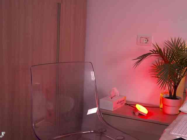 Lexi-Reed webcam