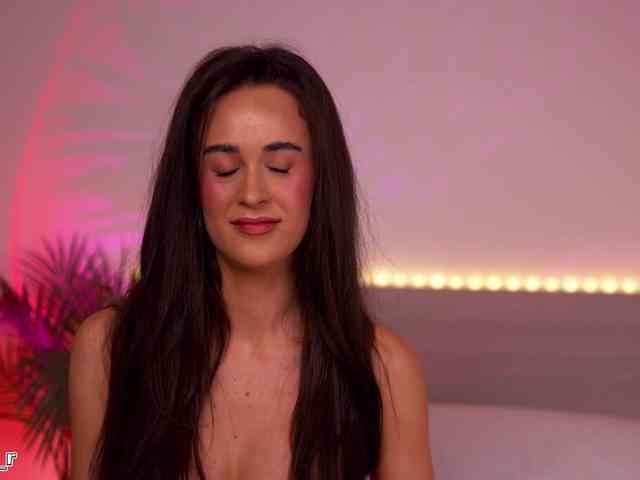 Lexi-Reed webcam