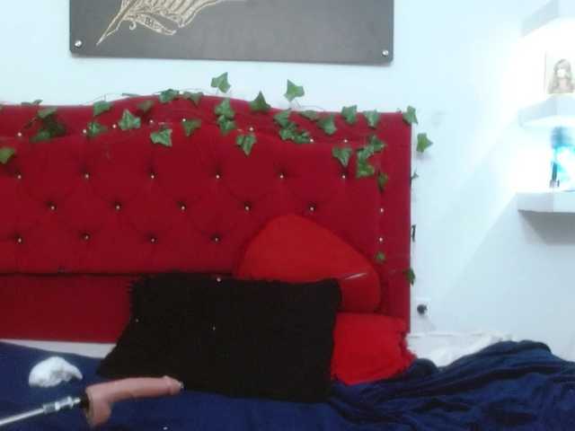 isa-insatiable112 Porn