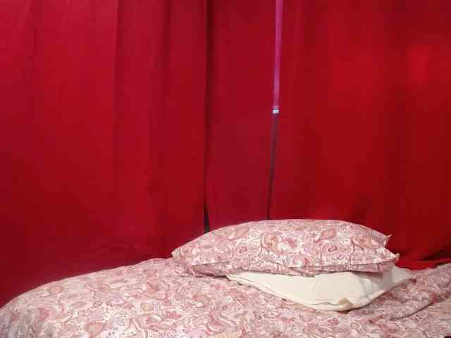 LaraFire Live Webcam on BongaCams