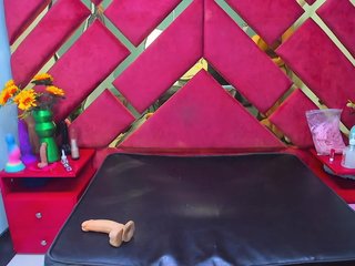 FreyjaNaugthy Porn Show