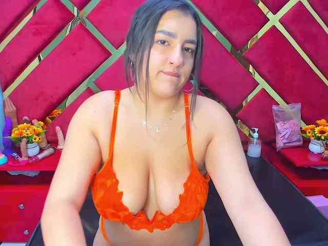 FreyjaNaugthy webcam