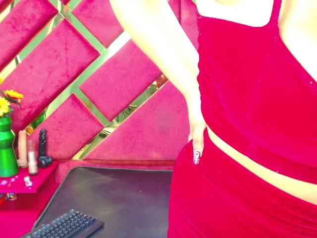 FreyjaNaugthy webcam