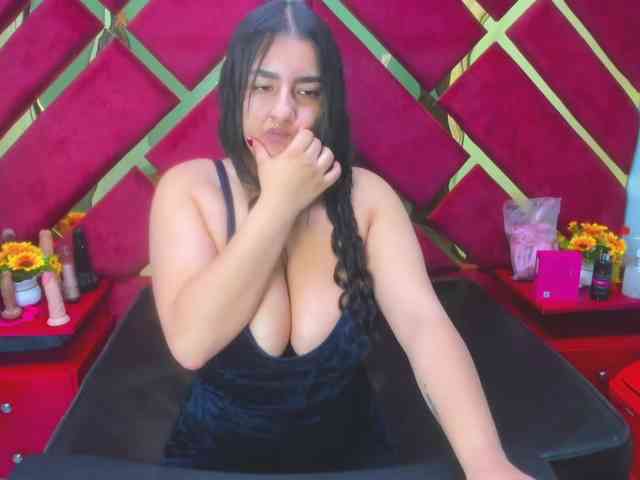 FreyjaNaugthy webcam