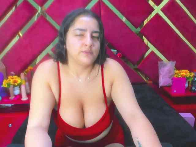 FreyjaNaugthy webcam