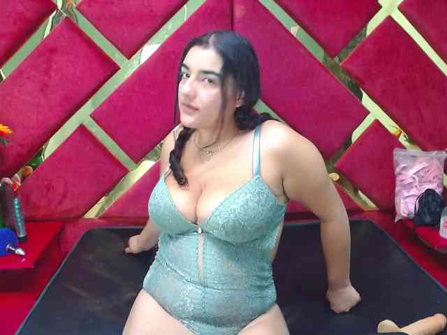 FreyjaNaugthy webcam
