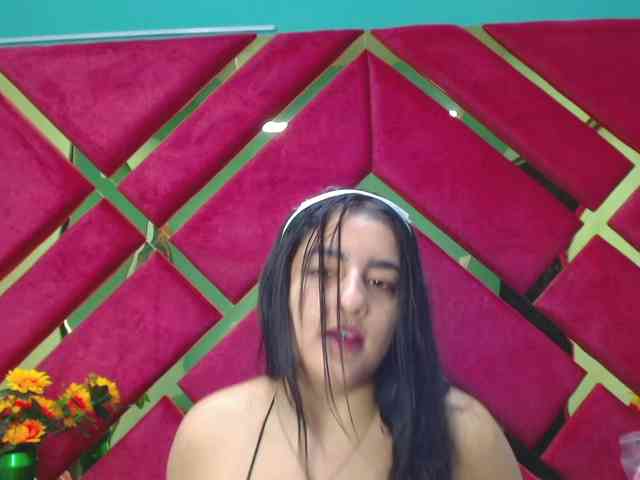 FreyjaNaugthy webcam
