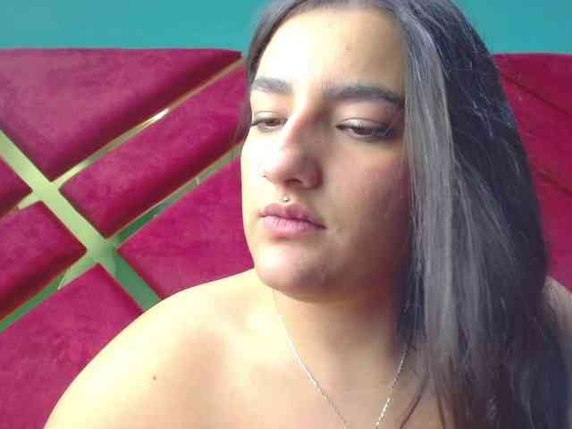 FreyjaNaugthy webcam