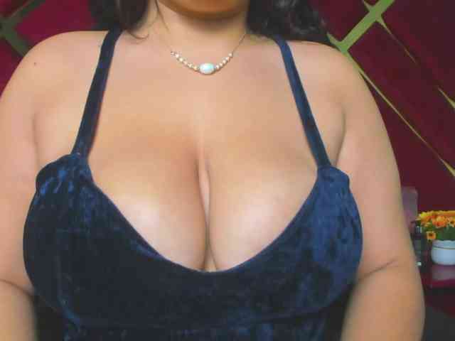 FreyjaNaugthy webcam