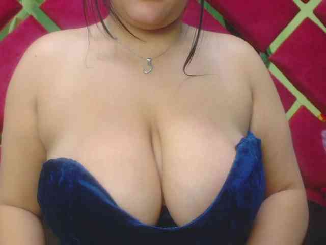 FreyjaNaugthy webcam
