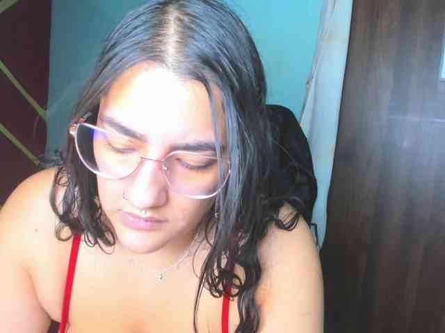 FreyjaNaugthy webcam