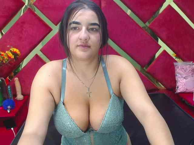 FreyjaNaugthy webcam