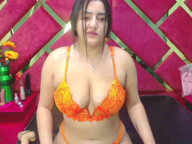 FreyjaNaugthy webcam